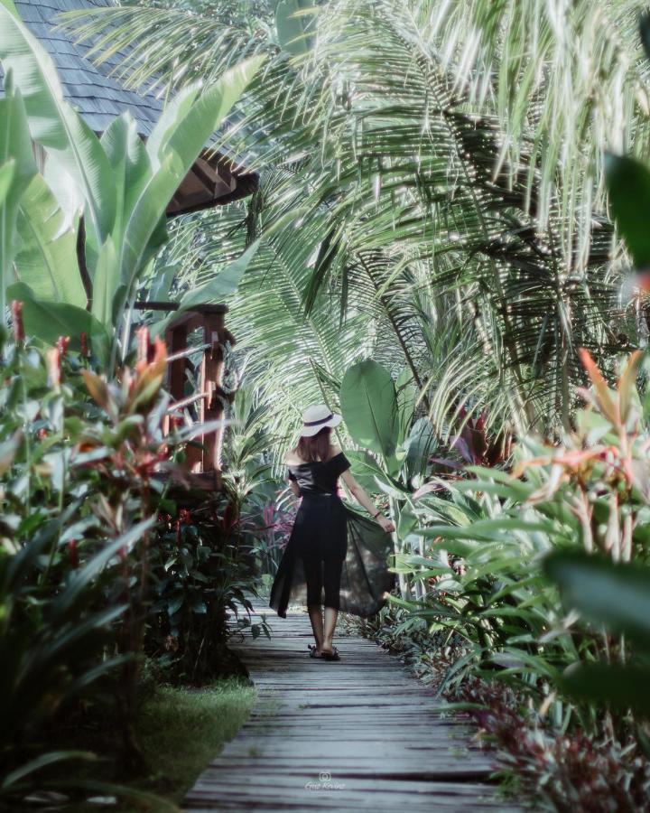 Keramas Sacred River Retreat Resort And Villa Ngoại thất bức ảnh
