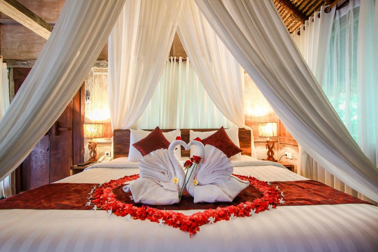 Keramas Sacred River Retreat Resort And Villa Ngoại thất bức ảnh
