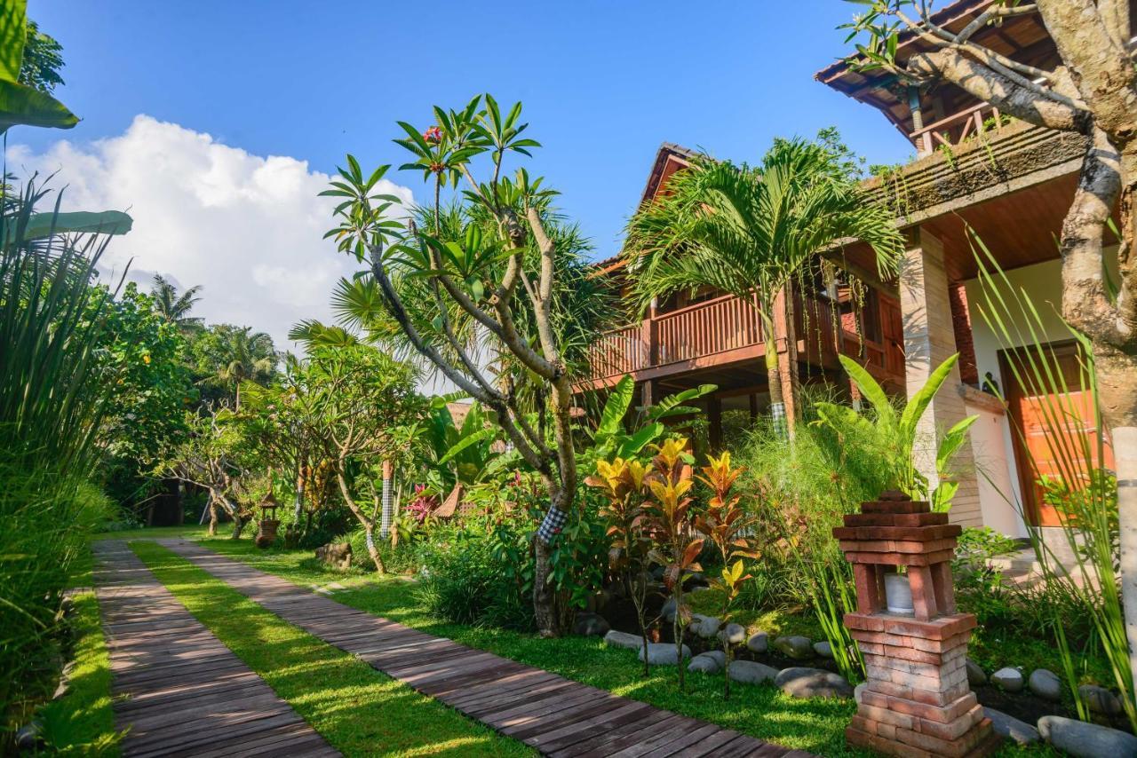 Keramas Sacred River Retreat Resort And Villa Ngoại thất bức ảnh